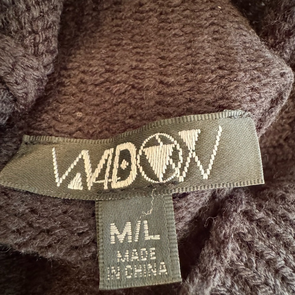 Dolls Kill Widow Cropped Black Extra Long Sleeves Turtleneck Sweater Size M/L - Picture 6 of 8